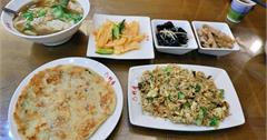 台中｜利居家鄉小吃：30年排隊名店，必點週末限定三絲餅、木須炒飯