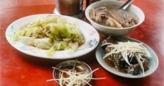 台南｜客再來當歸鴨：飄香40年老店！當歸鴨溫補暖胃，四神湯、米糕...傳統小吃一次滿足！