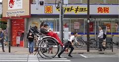 日本淺草半日遊這樣玩！體驗傳統人力車、巡遊淺草景點，感受江戶風情
