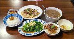 咩灣裡羊肉店：傳承三代溫體羊肉店！清燉湯頭溫潤甘甜