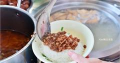 彰化｜黑猴麵：彰化小孩就愛這一味，重本香濃肉燥、蛤蜊熬湯，每一口都是用心好滋味