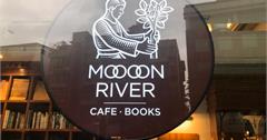 Moooon River Cafe & Books：內湖瑞光路最美閱讀系咖啡廳，一秒沉浸書香＆咖啡香