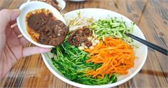 南投｜蔬醒.津味蔬食：大份量北方麵點，讓你重新定義蔬食麵館的滿足感。