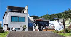 宜蘭療癒看海小秘境：海神咖啡屋觀景窗把海景、山景、沙灘一次收進眼底