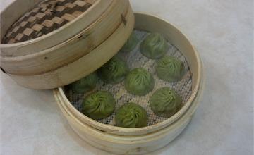 茶的清香撲鼻而來！烏龍茶與小籠包擦出火花