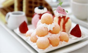 [台中早午餐下午茶] 妃彤巧可咖啡館：哈密瓜小球鬆餅限量好吸睛！西西里海鮮義大利麵可調辣度好過癮！早午餐 CP值超讚～ 有我們超愛的LAVAZZA. TWG TEA.