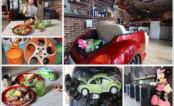 ▋美食▋台中「Beetle Land咖啡館」以金龜車為主題的咖啡店.下午茶餐點份量大有誠意可以吃很飽.復古玩具.老金龜車.餐點現點現做.耐心等待.近天津商圈