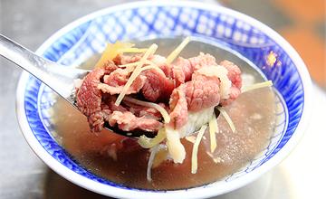 【台南】必吃：包成羊肉，全台最好喝的美味新鮮溫體羊肉湯！