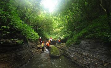 夏日消暑好時光必備│Outdoor溯溪限定『黃金 8 路線』