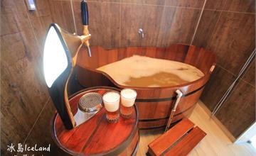 【冰島】Bjorbodin Beer SPA：超有梗啤酒SPA啤酒浴，鮮釀啤酒無限暢飲
