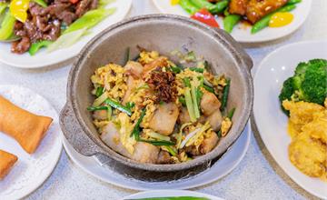 唐人街茶餐廳，台中老字號港式飲茶，道地獨門創意菜色別無分店，連外國朋友都指名要來吃！