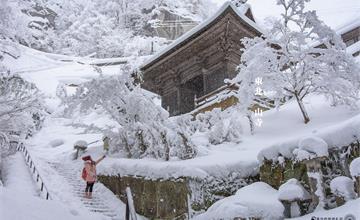 日本東北山形景點│山寺立石寺雪景，超夢幻雪景療癒心靈