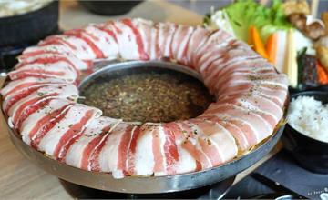 ★台南安平★【小旬湯 - 樂農·鑄鐵鍋 文平店】嘉義人氣火鍋店台南也開啦～