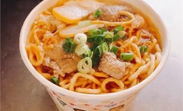 台南｜國安街美食懶人包，鍋燒意麵、炸雞、蔥抓餅吃透透