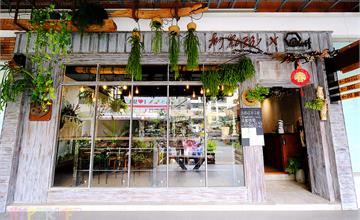 8.9 Brunch捌點玖｜SOGO百貨後方好吃平價早午餐！不要被店頭裝潢嚇到以為貴鬆鬆，中西式早餐都有自家特色噢～