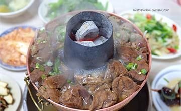 台中│清真恩德元餃子館，人氣牛肉火鍋幾乎每桌必點！生意好到真心建議要先訂位～