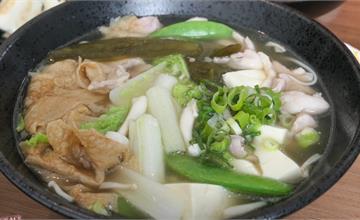 阿木家。私房麵｜西屯區台中– 以家為起點的私房料理 ，口味不會太鹹膩，麵食份量十足