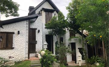 《花蓮民宿》汎水凌山自然手感民宿，小精靈隨時出沒的國度，像極了國外渡假的悠閒自在！