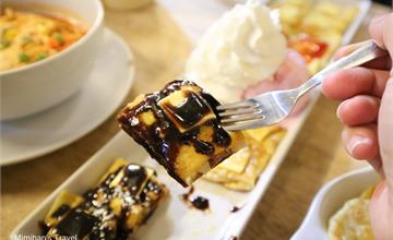 清邁尼曼路美食│Guu Fusion Roti 香蕉煎餅專賣：數十種鹹甜口味Roti超人氣推薦！