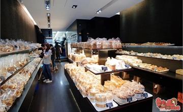 台南│葡吉麵包店，台南最狂麵包店，從下午排隊到晚上不嫌累