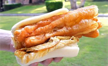 台南｜老饕帶路！沒有招牌超低調的70多年老早餐店，老李早餐