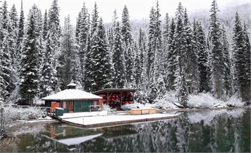 加拿大｜優鶴國家公園，翡翠湖Emerald Lake