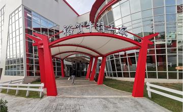 高雄｜全台唯一牛肉主題觀光工廠！裕賀牛觀光工廠，現場燒烤一頭牛，一次享用牛肉的5種部位