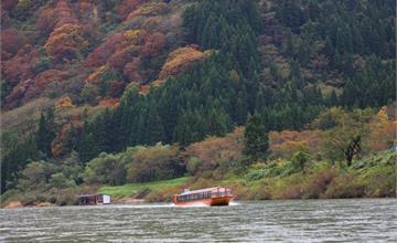 日本山形│最上川遊船：2020最上峽芭蕉遊船攻略，秋冬必訪推薦