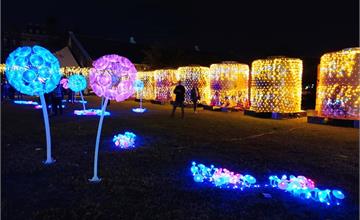 台中｜文資藝術燈節，1/18-2/29在台中文化資產園區，一起夢遊仙境