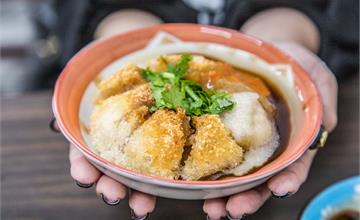 桃園│超人氣排隊美食，外酥內Ｑ特殊口感肉圓，來晚吃不到！現炸脆皮肉圓