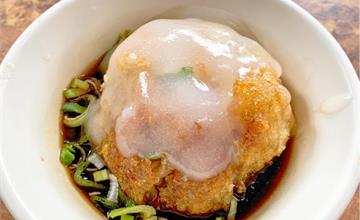 台中|吳記脆皮肉圓:先蒸煮再炸過!像炸雞排外皮的肉圓~