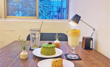 台中|小麥菓子Komugi,日式戚風蛋糕!樸實療癒的人氣手做甜點店
