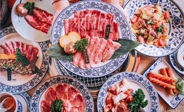 台中南屯│墨妃家 燒肉。憑振興卷消費滿額 加量爽拚，帶你穿宮廷裝用燒肉！