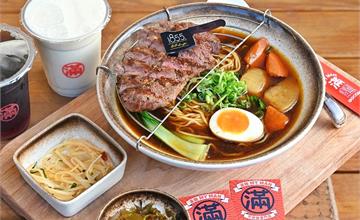 台中│滿麵牛排專門店，超狂炭燒牛排麵，價格親民，一中街人氣排隊美食