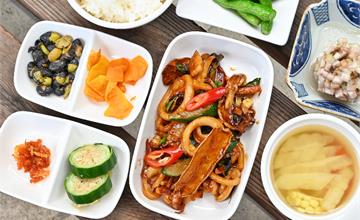 台中大甲│龜鶴塘，台中特色茶館，品嚐宋代點茶，四秀茶食及塘口飯