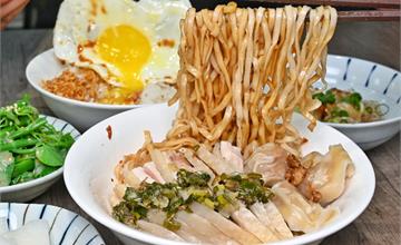 台中│金記麵點，傳承老師傅的手藝，經營半甲子之久的麵店
