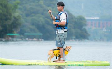 南投｜日月潭：日月潭最新玩法！在SUP上讚嘆日月潭之美