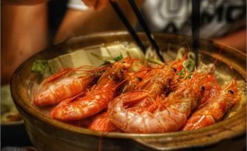 台南海鮮餐廳推薦10選，單點、聚餐包廂隨你選 