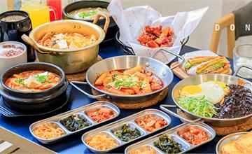 台中│懂滋咚吃韓風早午餐，創意黑糖餅漢堡、起司年糕串新推出