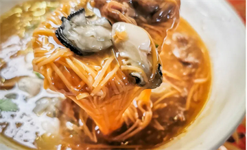 台南北區｜真小店古早味小吃：巷弄銅板古早味小吃！蚵仔麵線、脆皮臭豆腐、肉圓、湯包推薦