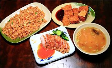 新北中和｜阿河肉粥灶腳料理｜炒飯、紅燒肉、香菇肉粥，南勢角宵夜推薦!