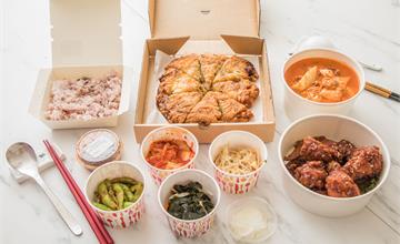 涓豆腐最強外帶套餐│豆腐煲、海鮮煎餅、炸雞、石鍋飯、韓式小菜全包！