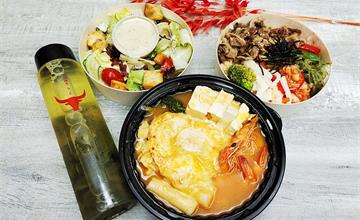 台中│一頭牛 日式燒肉 清酒， 套餐附凱薩沙拉+冷泡茶只要220元起