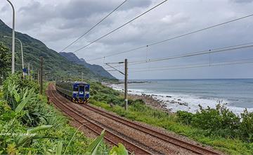 宜蘭｜大里車站：瑰麗的靠海車站，賞海景好去處