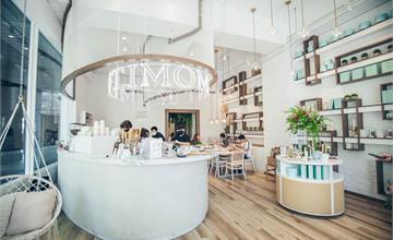 台北│最美打卡新地標！純白系質感咖啡廳，異國餐盒均一價160元！