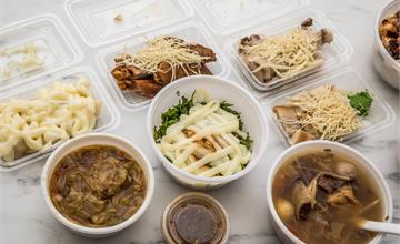 中壢│嘉義大鍋湯雞肉飯魯肉飯，超人氣宵夜場，真材實料爆滿古早味大鍋湯！