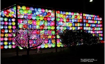 2021年太平洋溫泉季｜瑞穗英雄湯展區：日式浪漫庭園風，夜遊五彩繽紛燈籠光廊、情人橋、粉色櫻花、溫泉浴桶