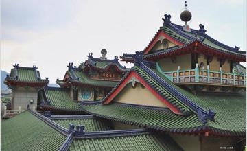 南投埔里｜寶湖宮天地堂地母廟：埔里打卡必拍景點！青瓦色的建築、連綿樓閣，遼闊美景超好拍