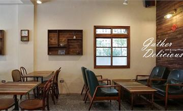 桃園│中壢「拾午」：復古老宅改造文青小餐館，喝一杯情有獨鍾的老式情調咖啡