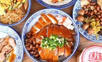 台中人氣港式快餐便當分店再一間，招牌油雞必點，內用還享藥膳雞湯喝到飽～